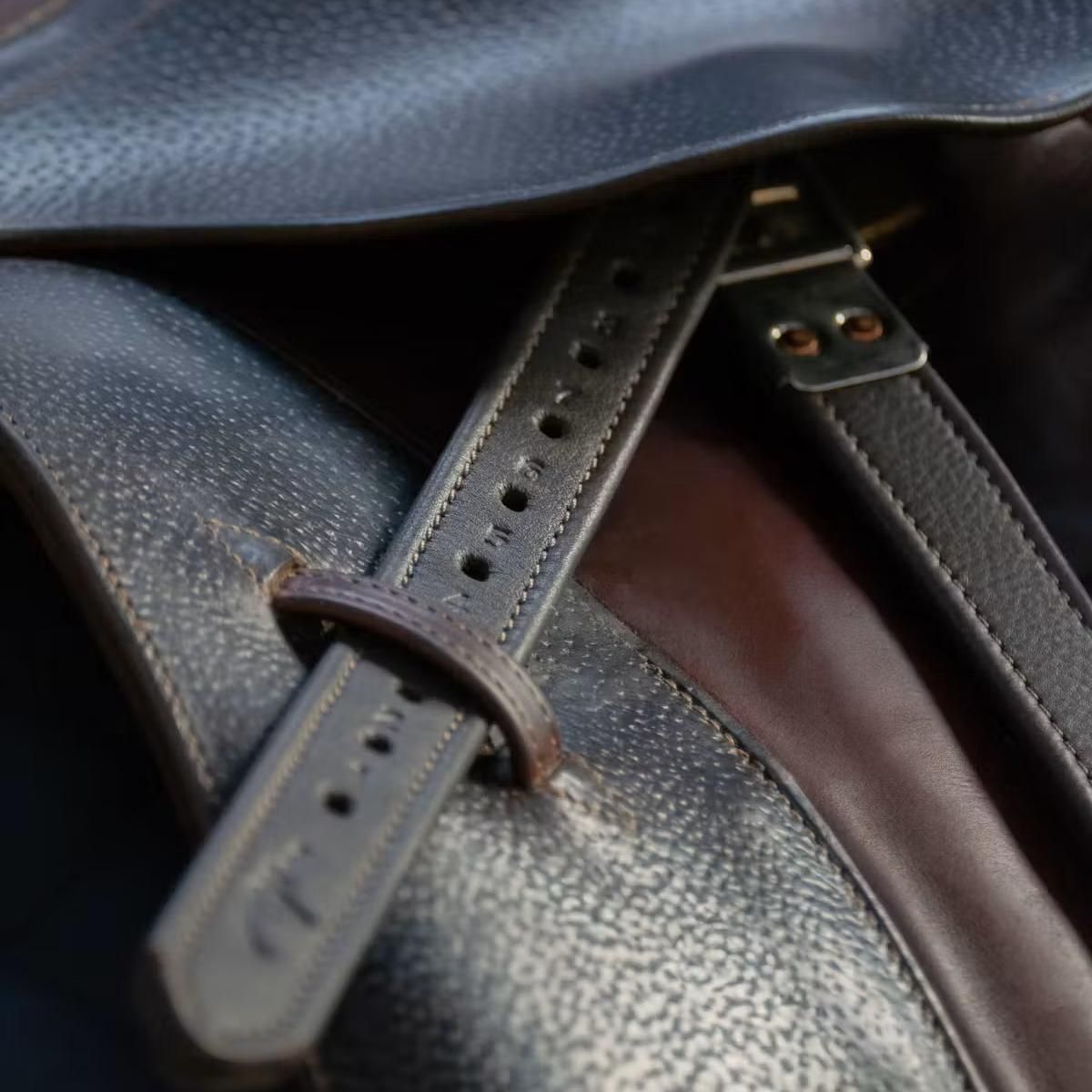 Dy`on Premium Soft Leather Stirrup Strap